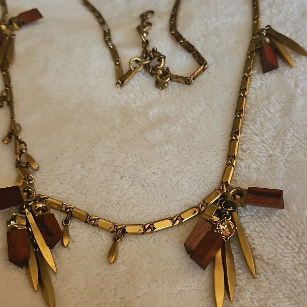 Vtg J. CREW Spike Wood Beaded Station Box Chain Sweater Necklace